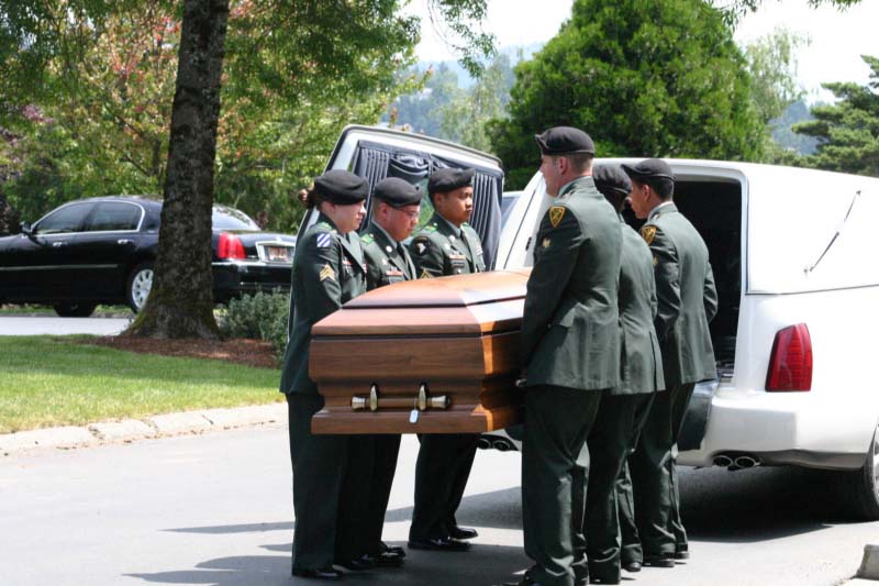 4836